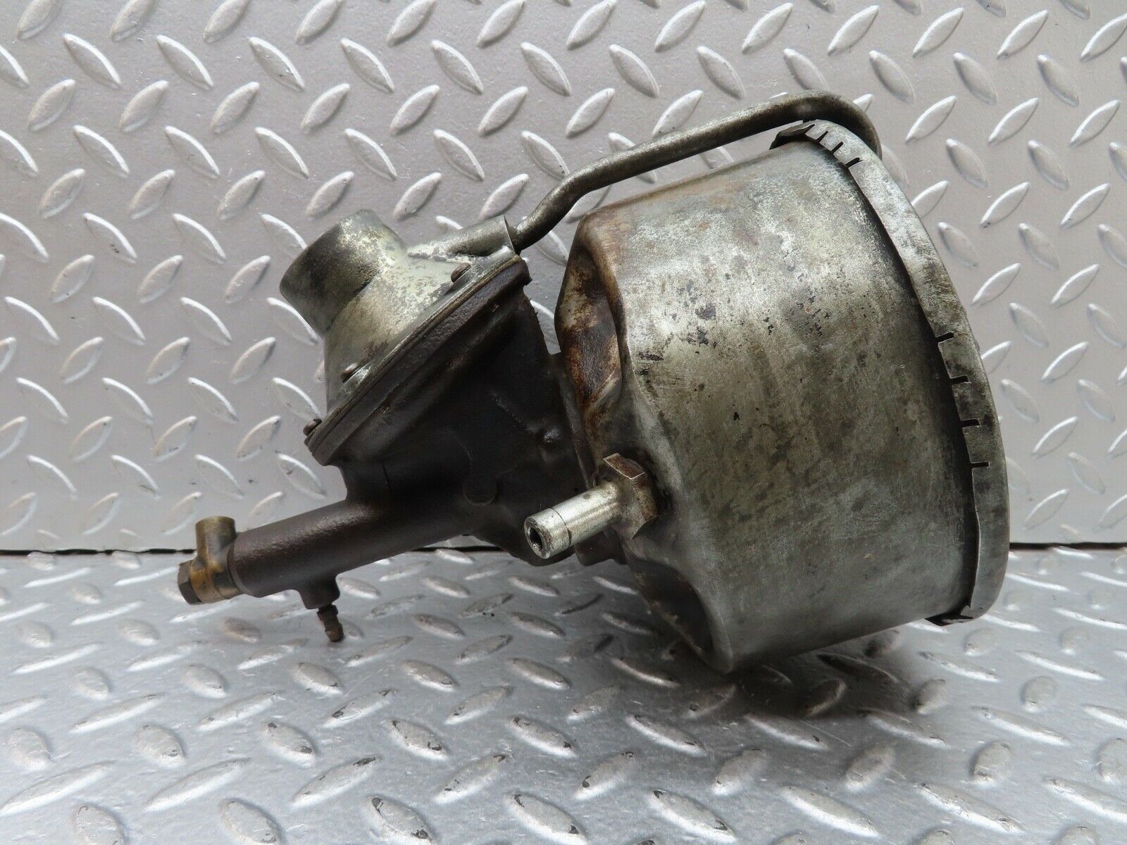 18950 Mercedes-Benz W121 190b Ponton Brake Booster Ate T50/28
