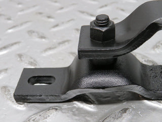31994 Mercedes-Benz W123 230E Engine Mount Bracket Front