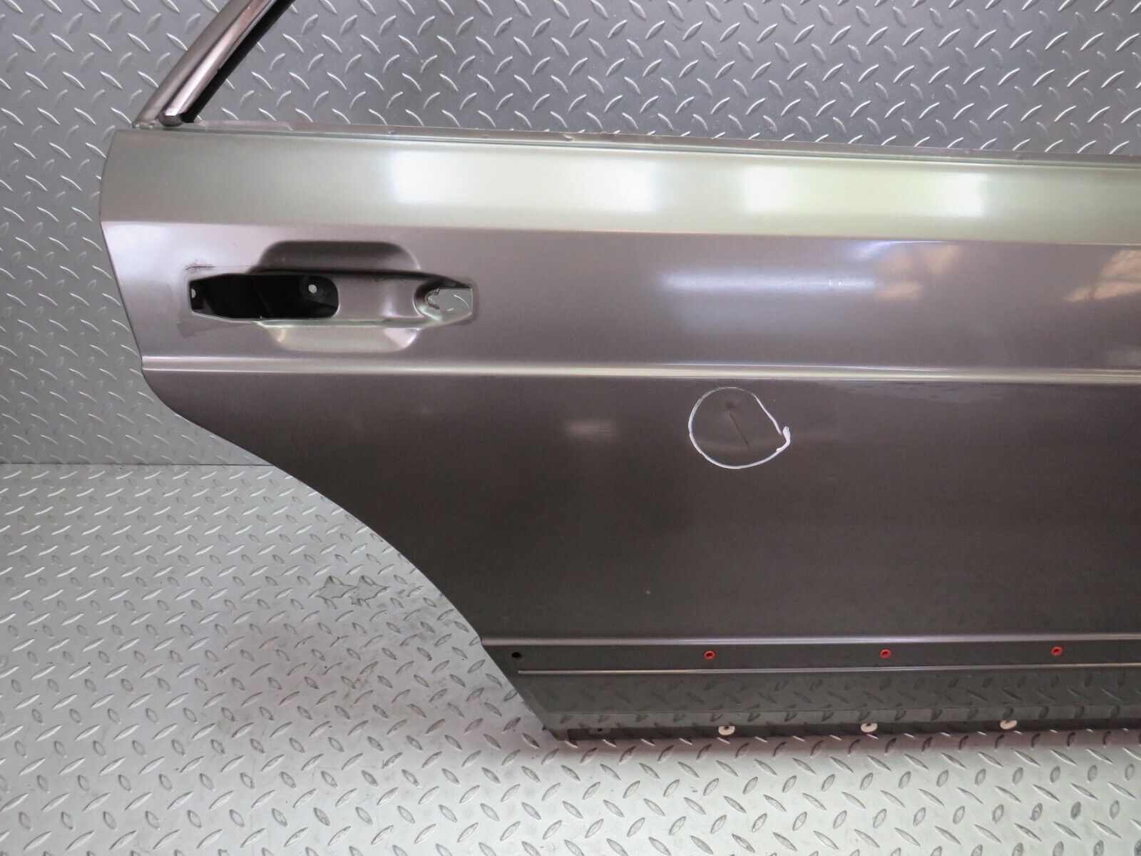 36223 Mercedes-Benz W126 420SE Rear Right Door