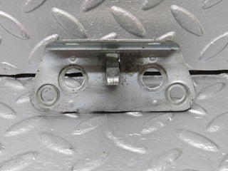 40290 Mercedes-Benz W110 230 Trunk Lock Latch