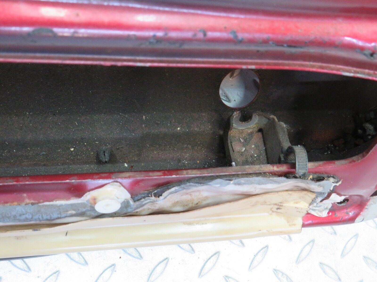 38508 Mercedes-Benz R129 280SL Coupe Right Door