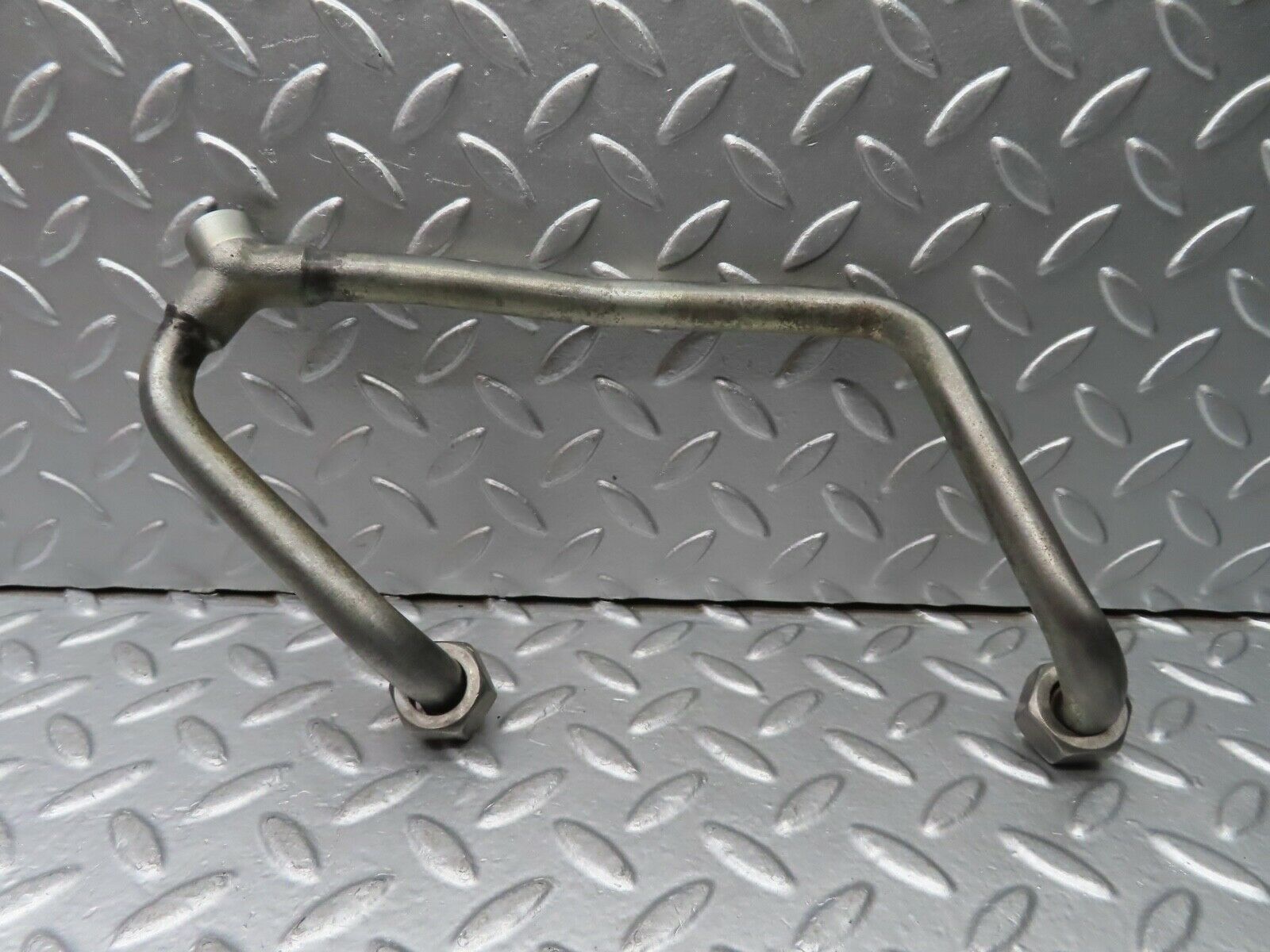 20712 Mercedes-Benz R107 450SL Air Intake Breather Pipe