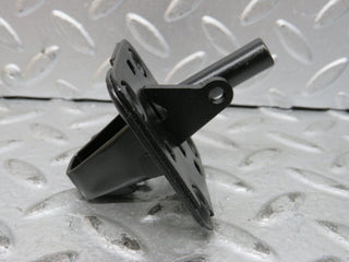 28375 Mercedes-Benz S123 240D Wagon Bonnet Lock Latch