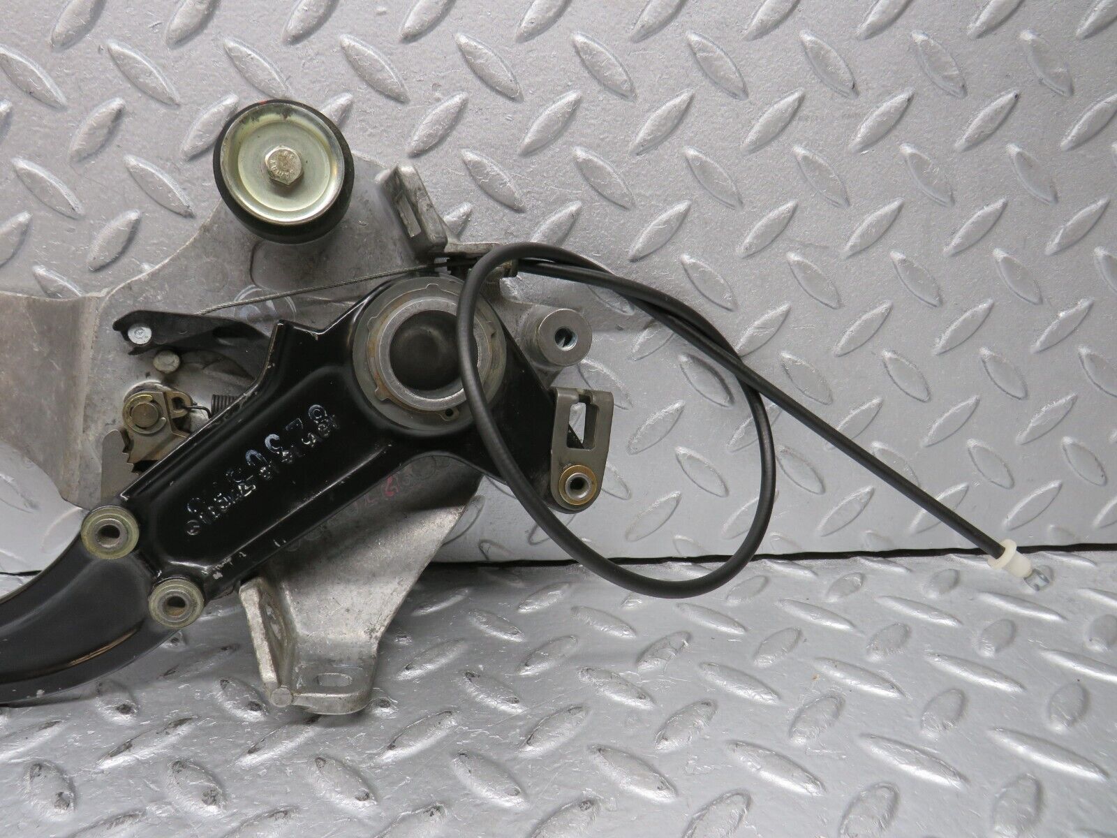 38435 Mercedes-Benz R129 280SL Coupe Parking Brake Pedal 1294270336 1294270101