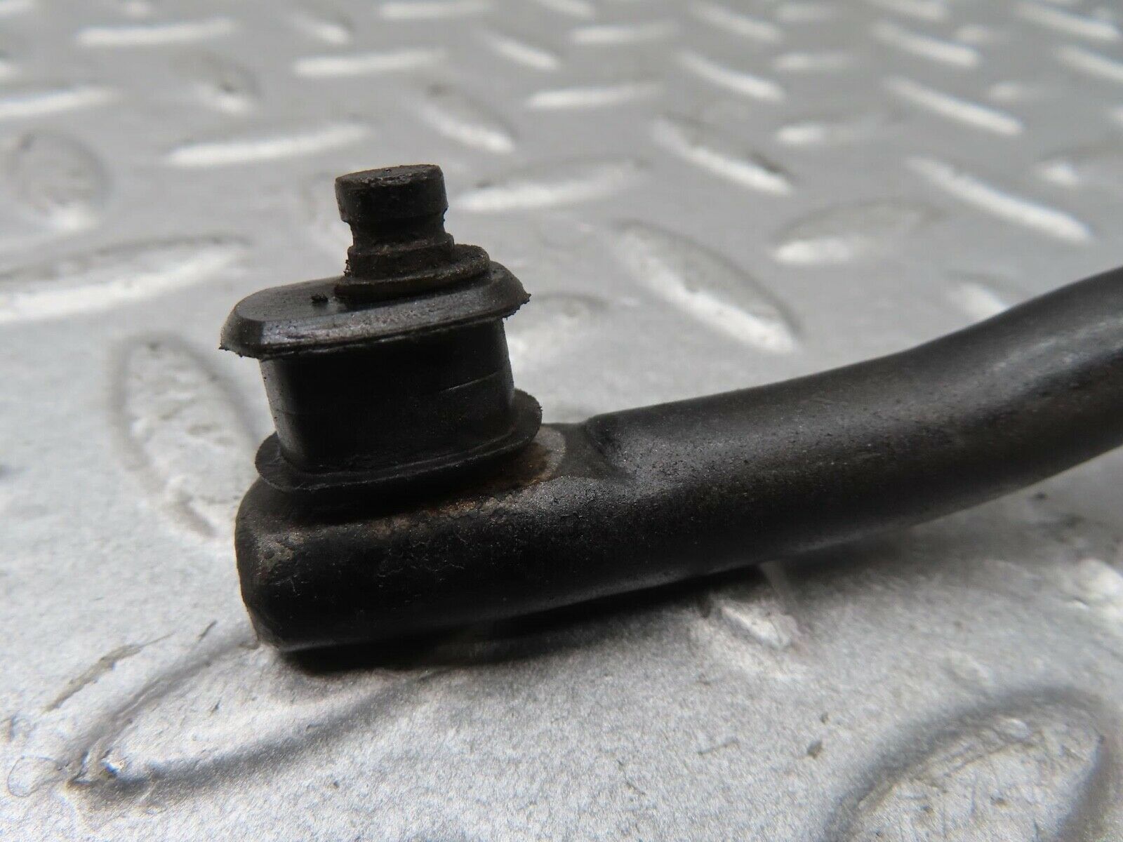 13541 Mercedes-Benz W123 200 Accelerator Pedal Linkage