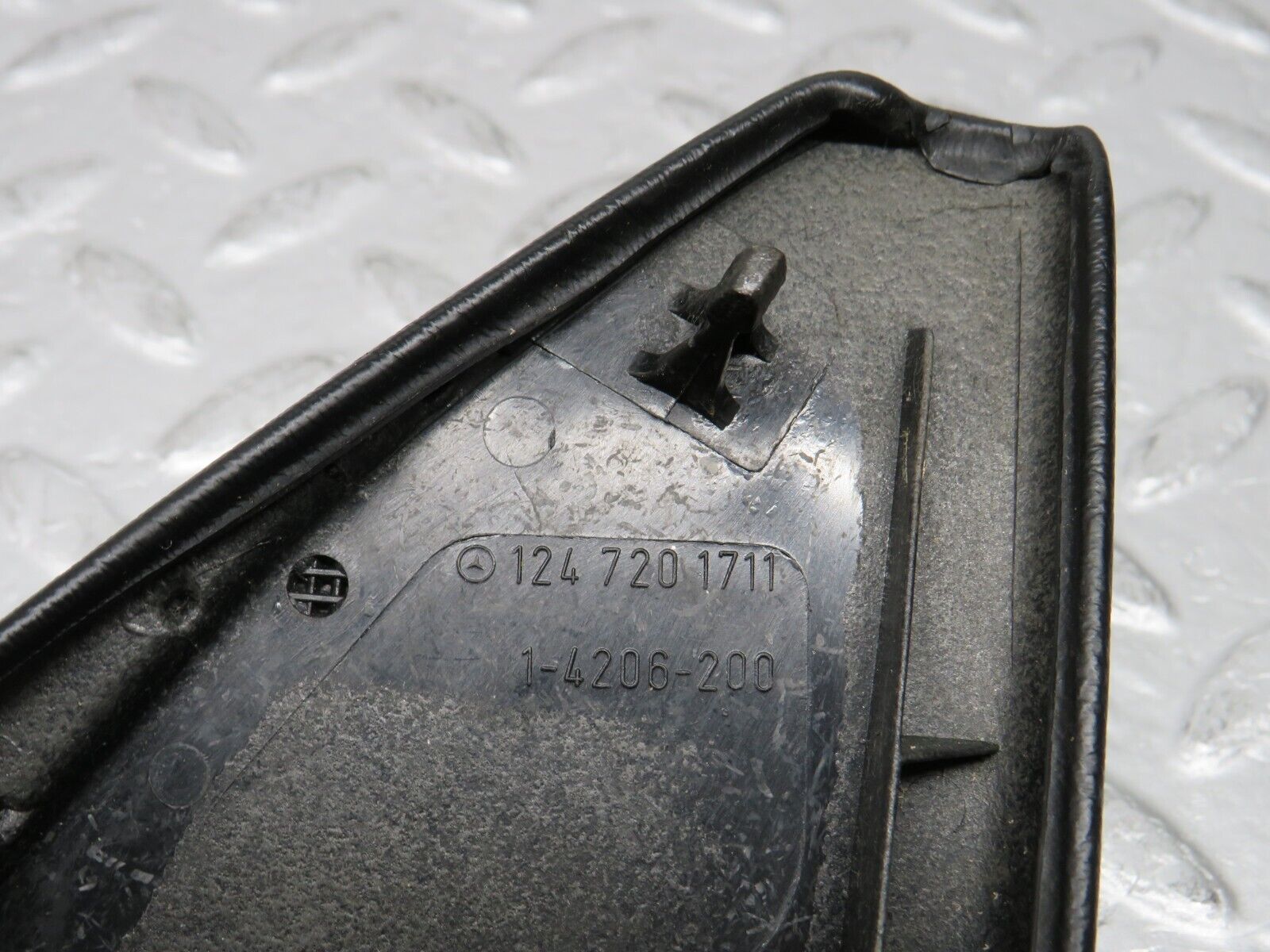 37757 Mercedes-Benz A124 320E Cabriolet Mirror Triangle Cover Left Black 1247201711