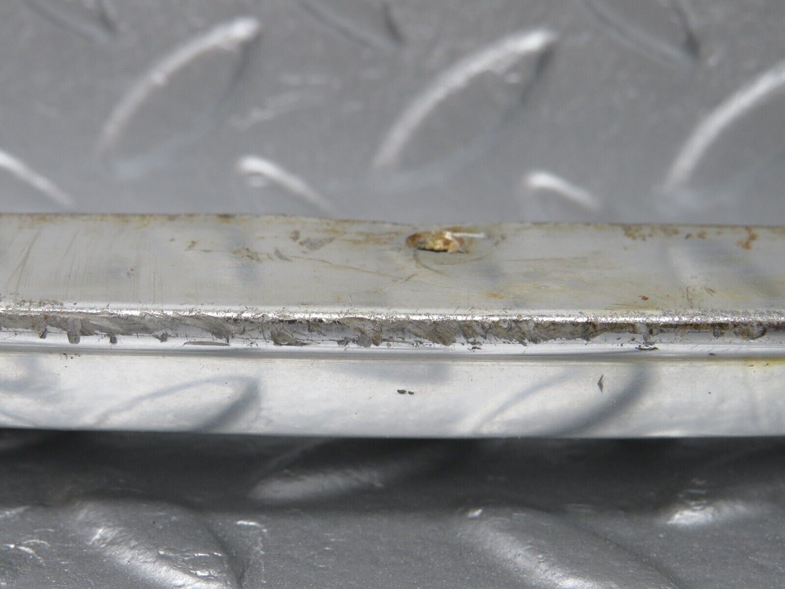 40200 Mercedes-Benz R107 Hardtop Under Windshield Chrome Trim