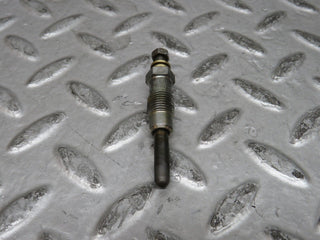28500 Mercedes-Benz S123 240D Wagon Glow Plug Beru 0100221107