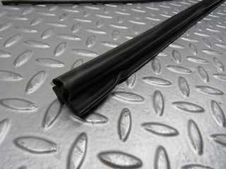 R129 SL front windscreen rubber seal used OEM