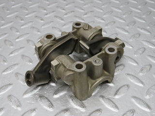 32621 Mercedes-Benz S124 300TE Rocker Arms Camshaft Bearing Block 1030510610