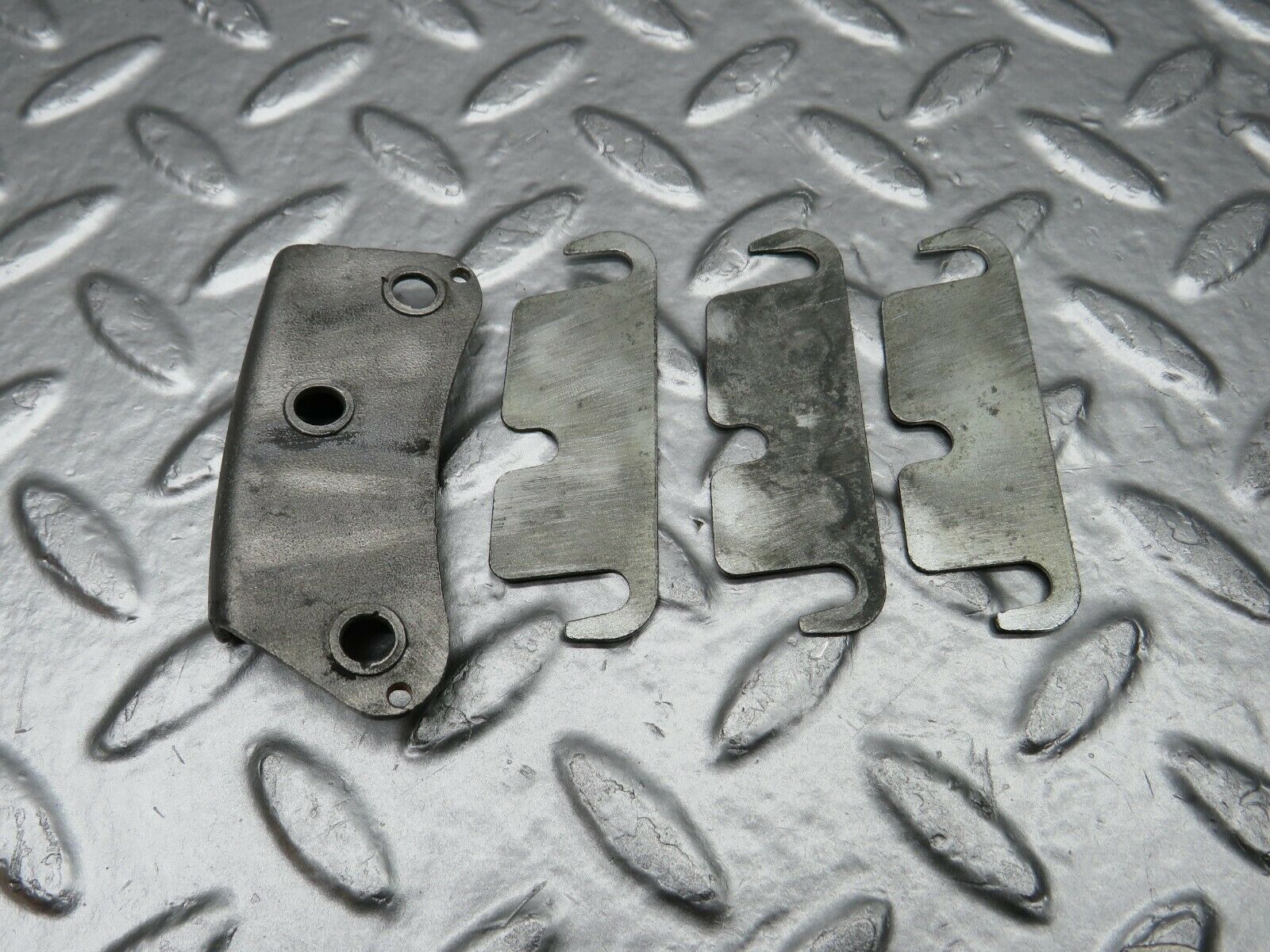 22302 Mercedes-Benz S123 280TE Wagon Tailgate Stop Pair
