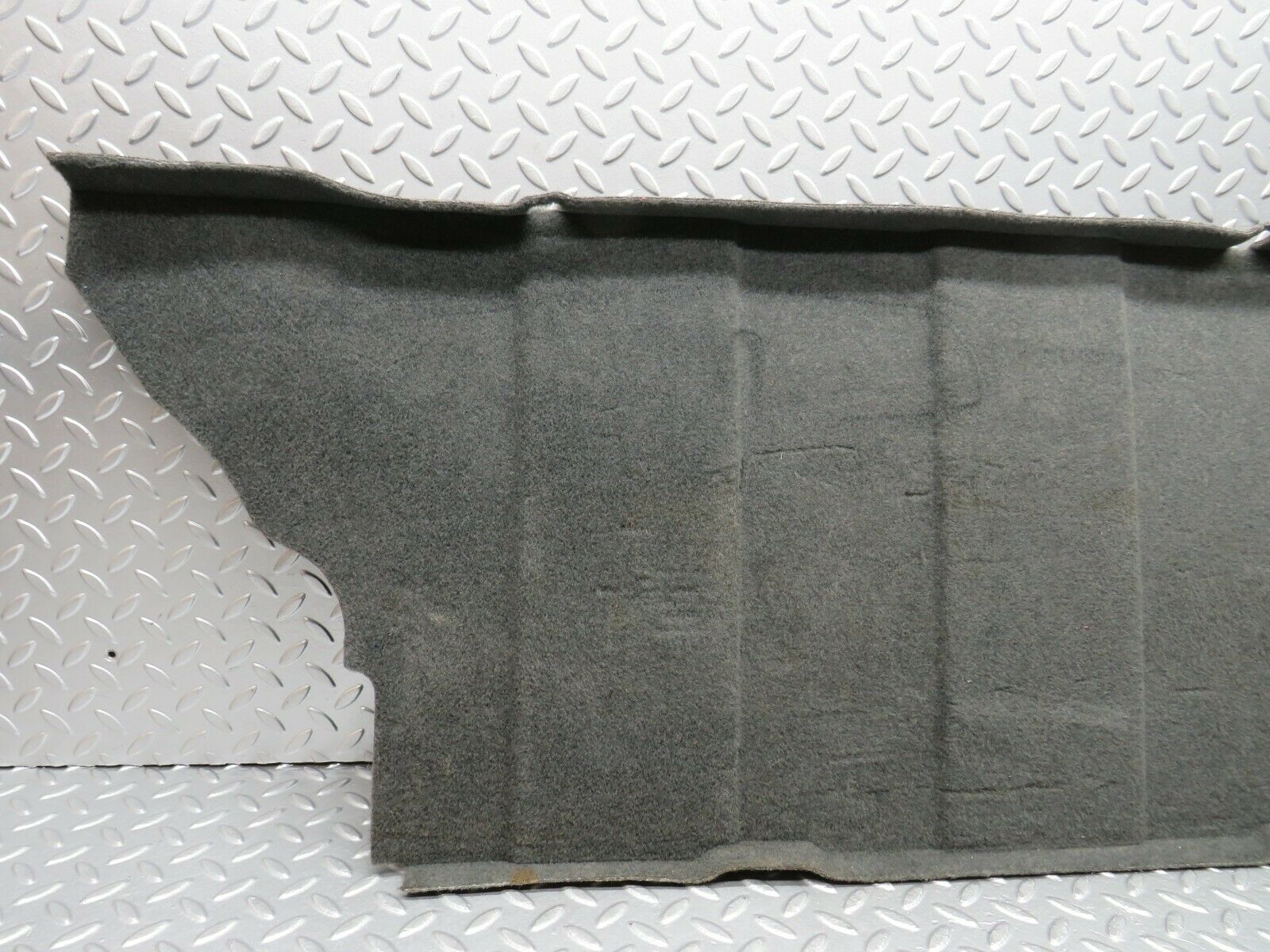 22321 Mercedes-Benz C124 E220 Coupe Fuel Tank Cover Plate 1246943525