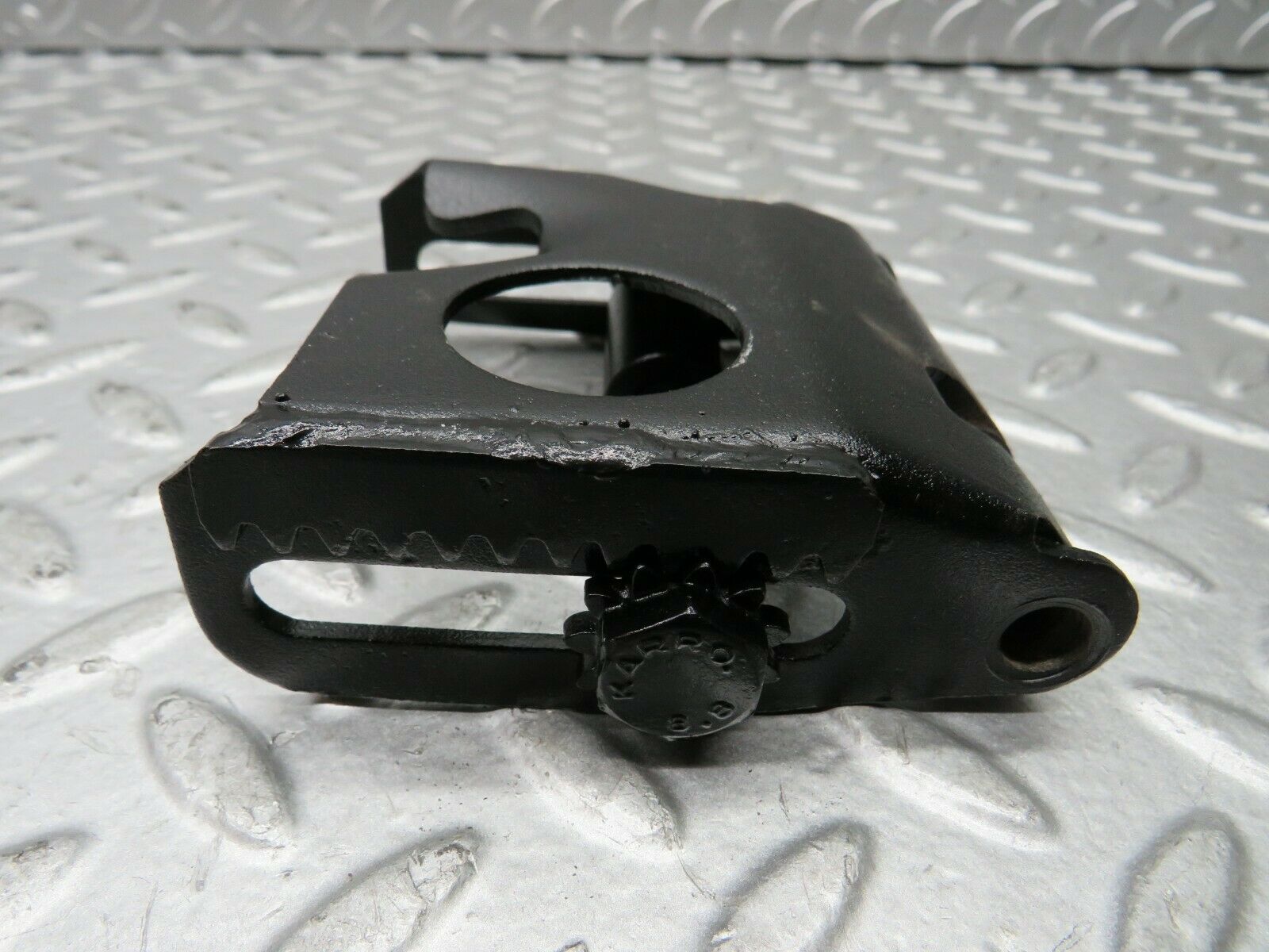 22153 Mercedes-Benz S123 280TE Wagon Alternator Generator Bracket