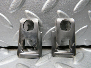 21802 Mercedes-Benz W126 300SE Fuel Injector Bracket 2 pcs