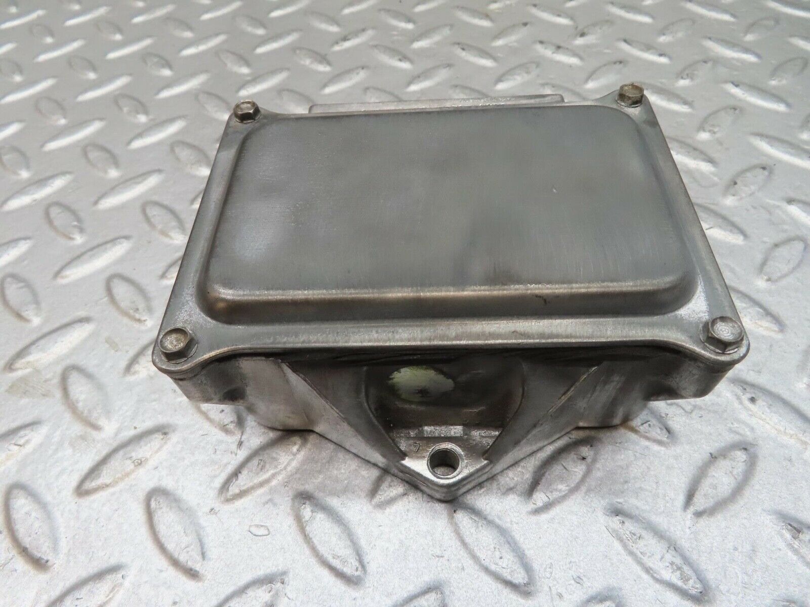 14350 Mercedes-Benz W116 350SE Ignition Control Unit Bosch 0227100001