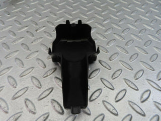 W201 Baby Benz door lock vacuum actuator rear right used OEM