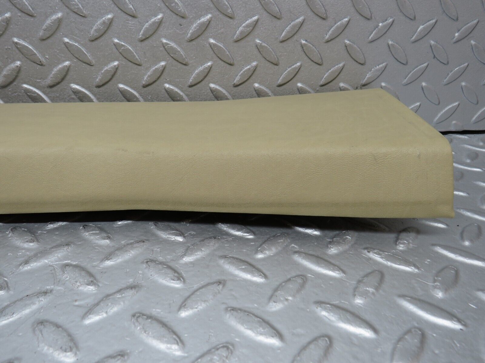 38711 Mercedes-Benz W201 190E 2.6L B Pillar Cover Left Beige 2016921789 2016920044