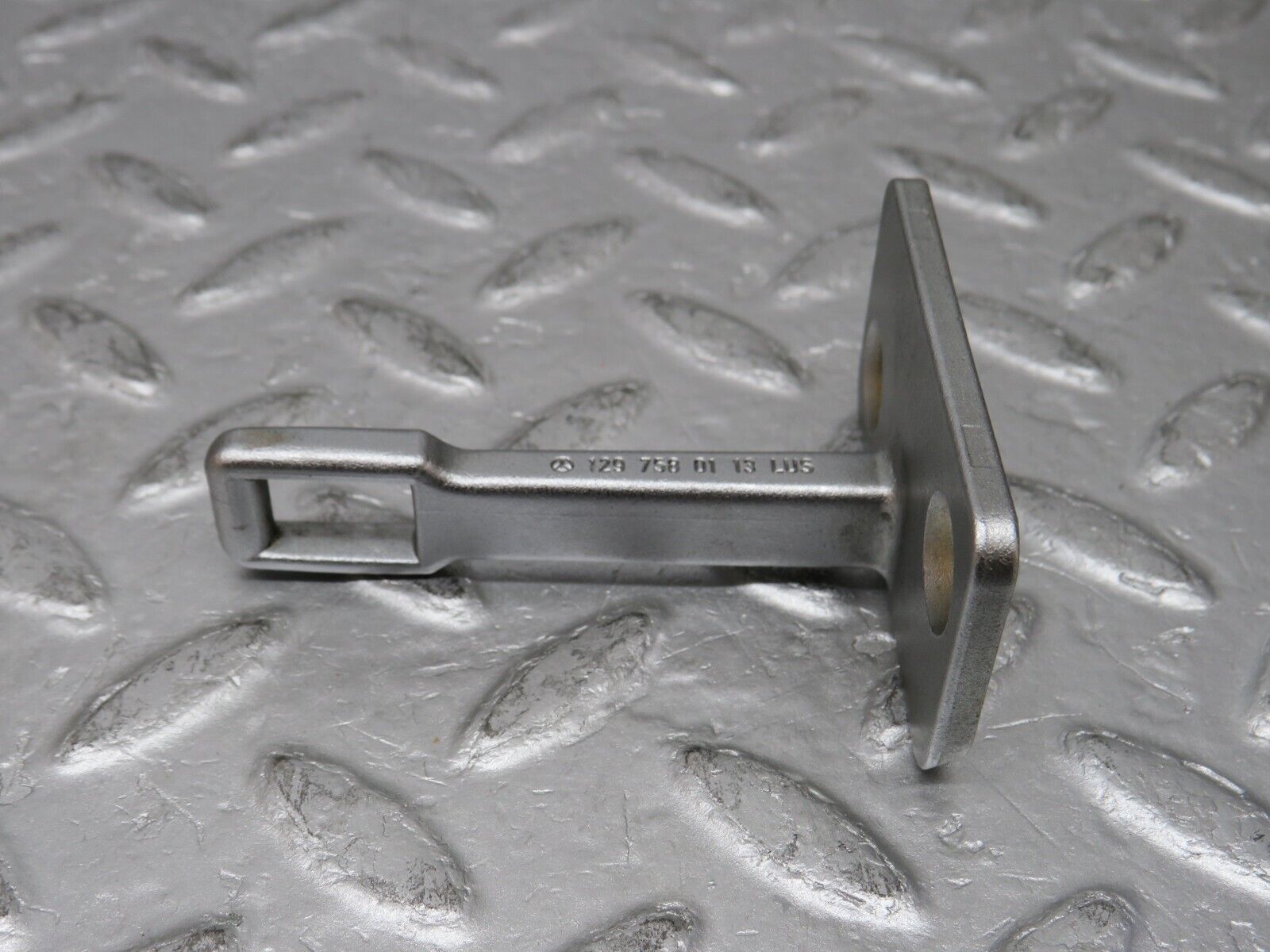 37824 Mercedes-Benz A124 320E Cabriolet Soft Top Cover Lock Latch 1297580113