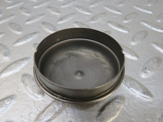 W124 Coupe wheel hub locking cap used OEM