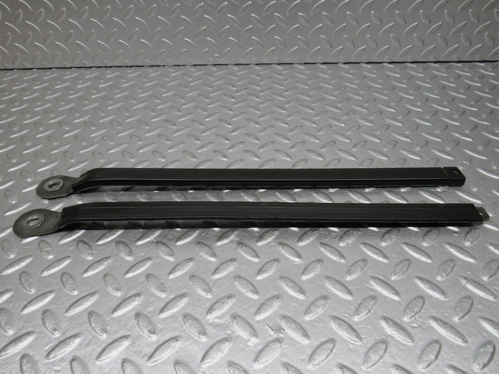 32582 Mercedes-Benz S124 300TE Wagon Seat Belt Runner Pair