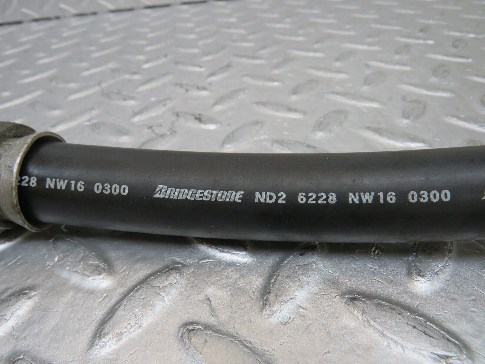 35046 Mercedes-Benz W210 320E Air Conditioning Hose Pipe