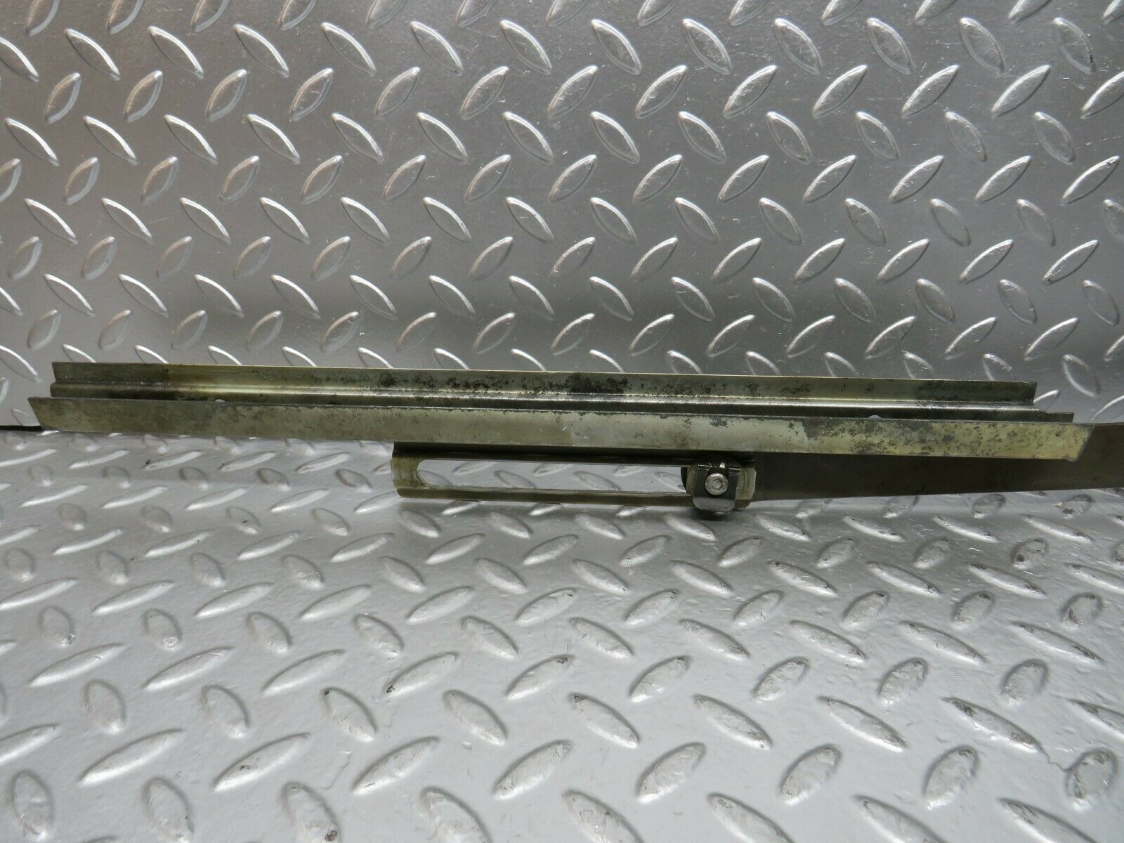 23483 Mercedes-Benz W114 280E Front Right Manual Window Regulator