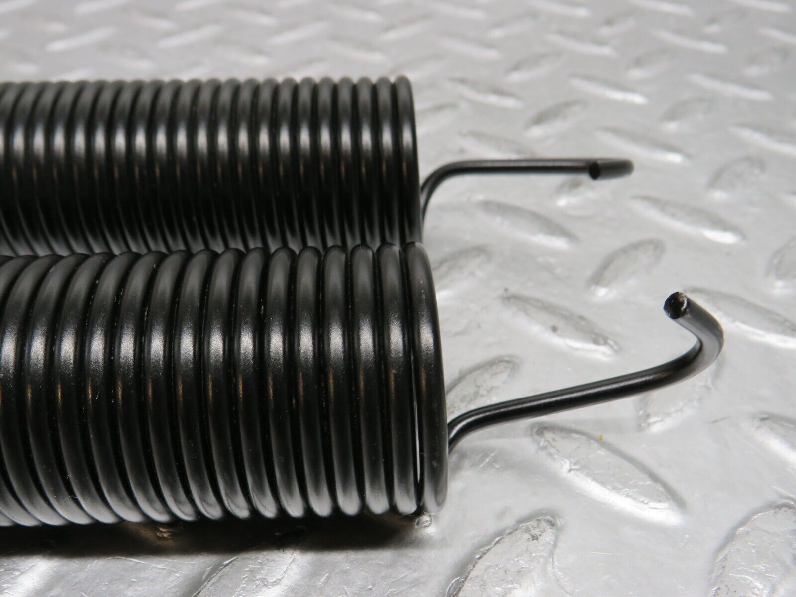 29402 Mercedes-Benz W124 230E Trunk Lid Hinge Spring Pair