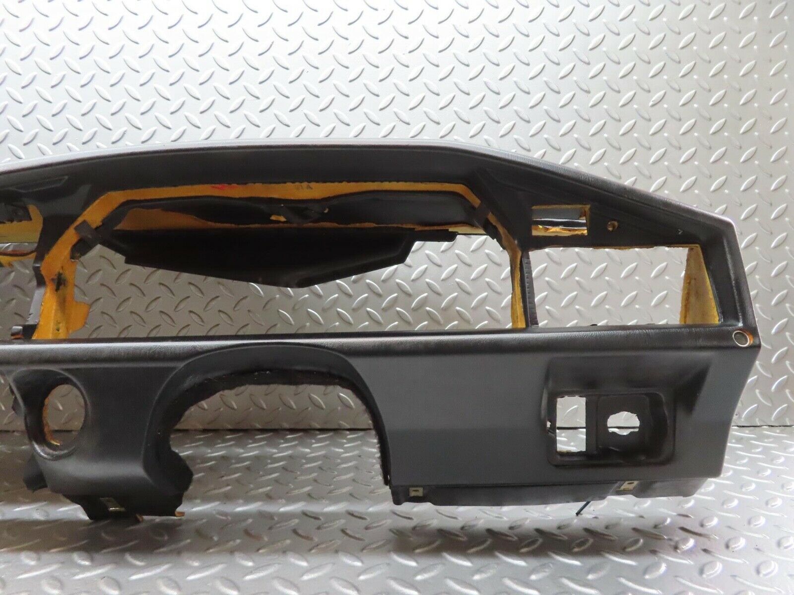 14570 Mercedes-Benz W201 190E Dashboard Black