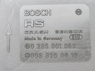 34068 Mercedes-Benz W124 260E Crash Sensor 0038200610 0285001050