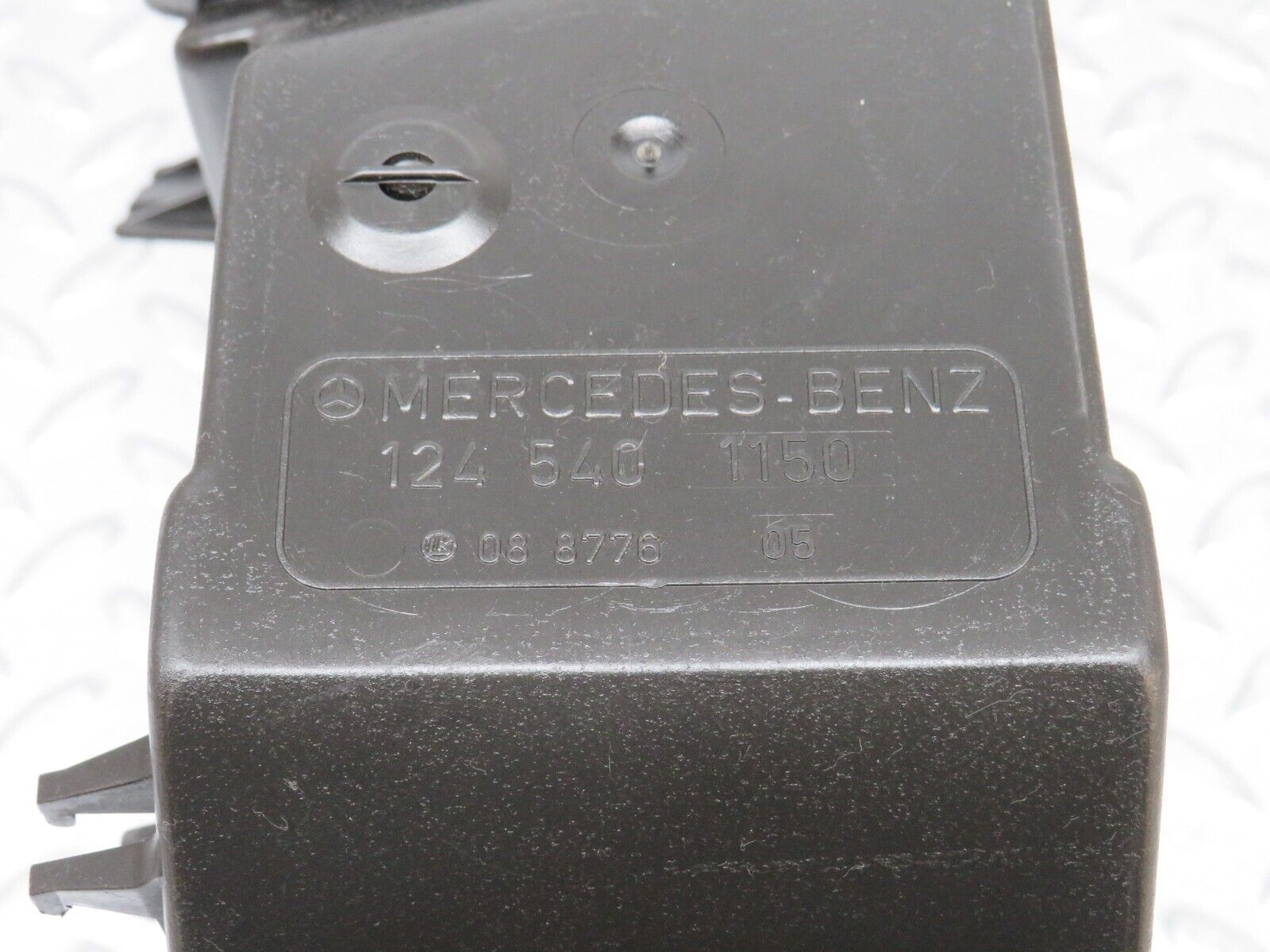 32508 Mercedes-Benz S124 300TE Wagon Fuse Box Housing 1245401150