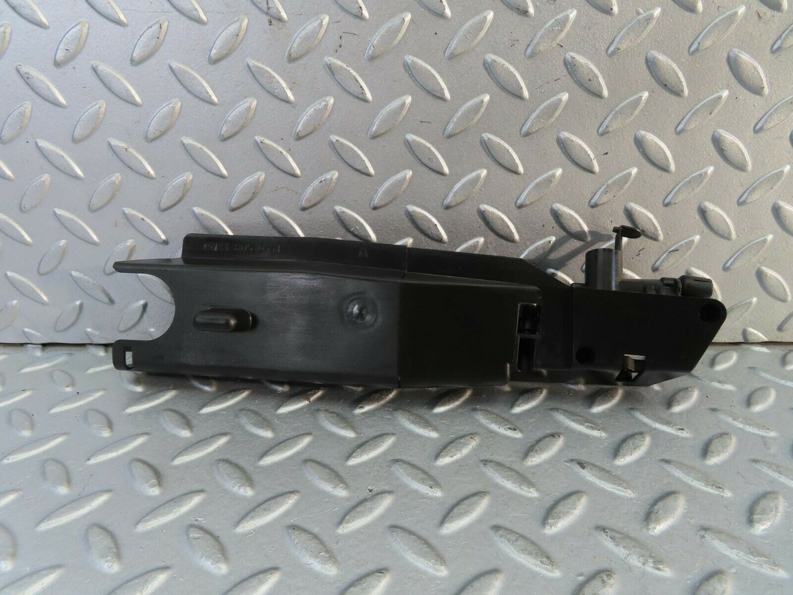 9256 Mercedes-Benz C124 300CE Coupe Trunk Lock Vacuum Actuator 1248050441