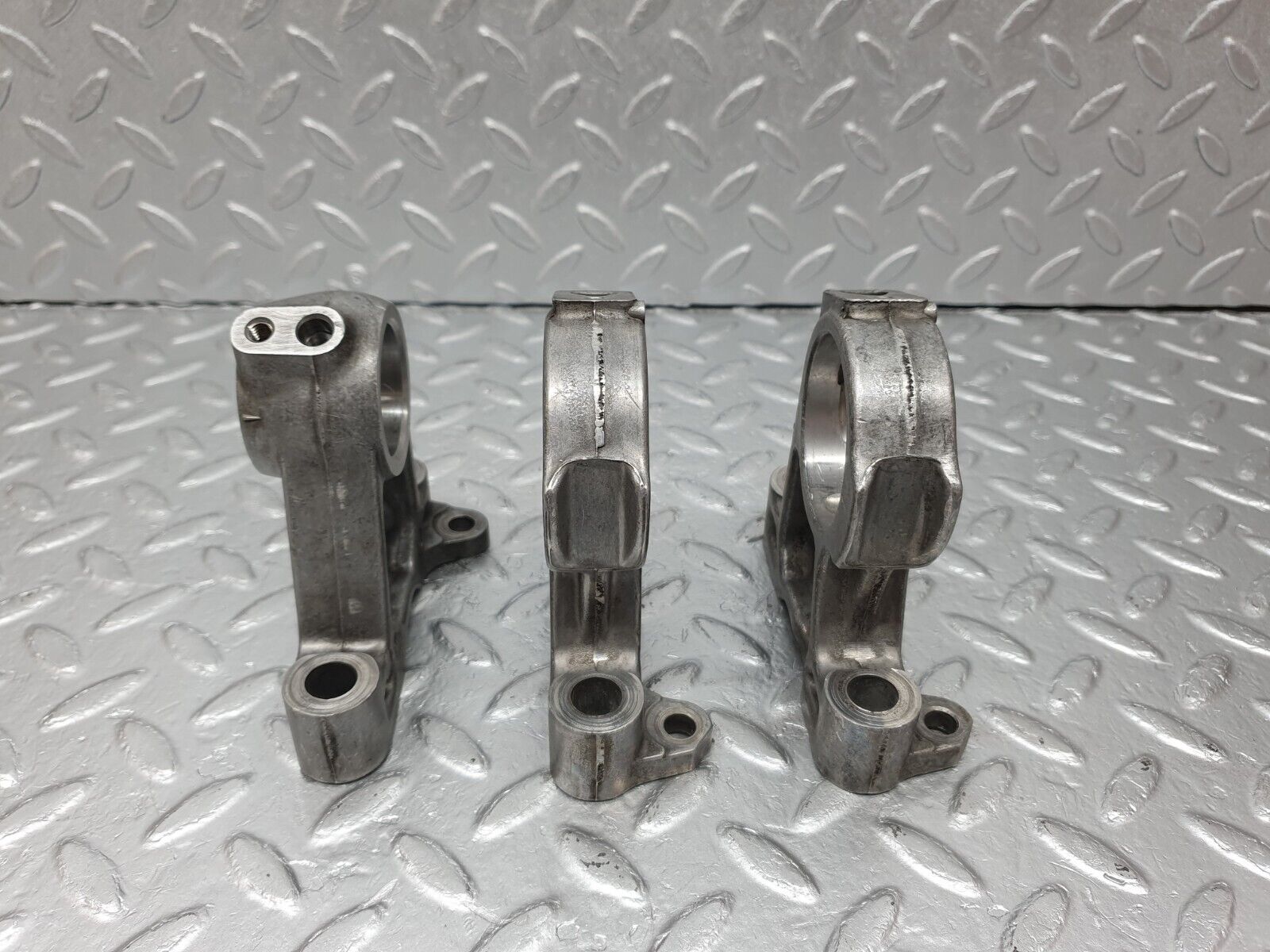 40873 Mercedes-Benz W123 240D Camshaft Tower Bearing Set 6160510710 6170511212