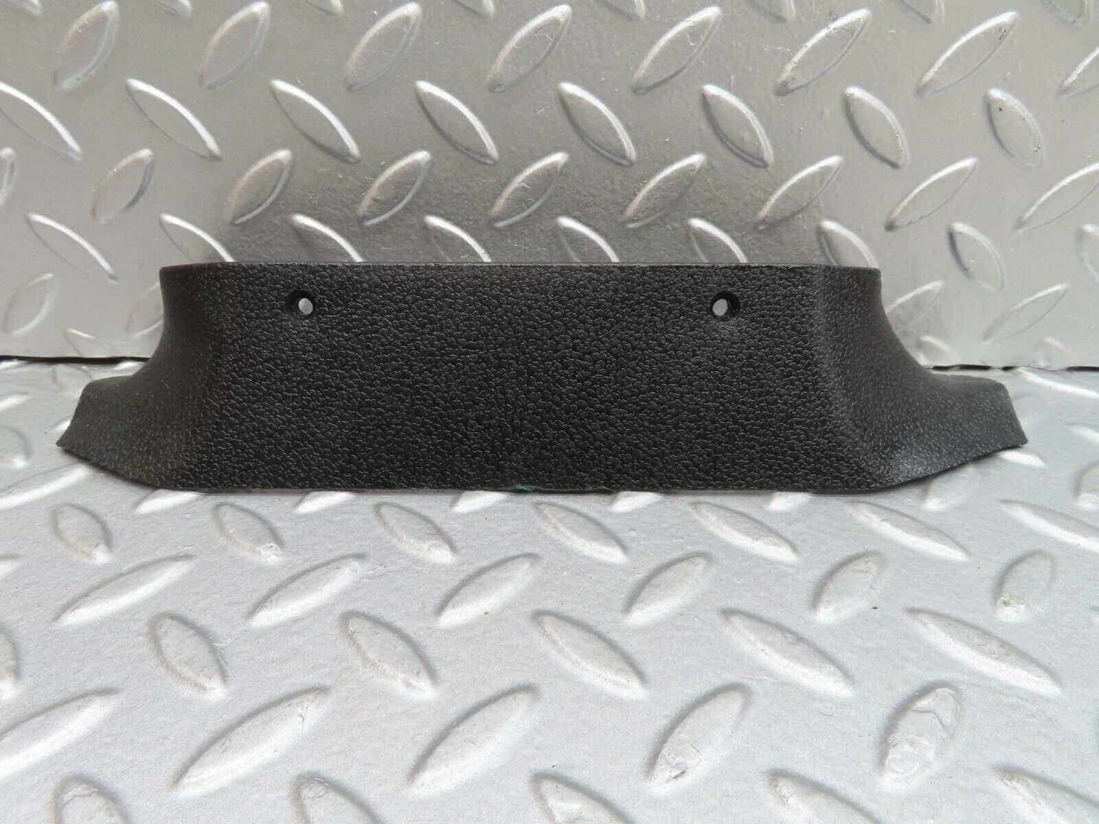 14284 Mercedes-Benz W116 350SE B Pillar Bottom Cover Right Side 1166920222