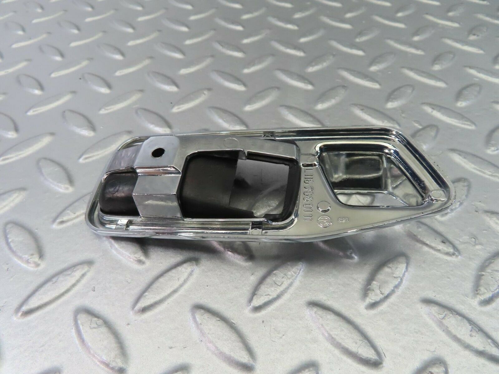 10119 Mercedes-Benz C123 230CE Coupe Chrome Frame For Door Opener 1167660111