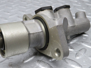 R129 SL brake master cylinder used OEM