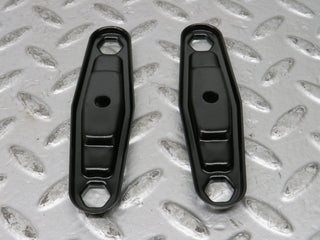 32152 Mercedes-Benz W123 230E Fuel Injector Bracket