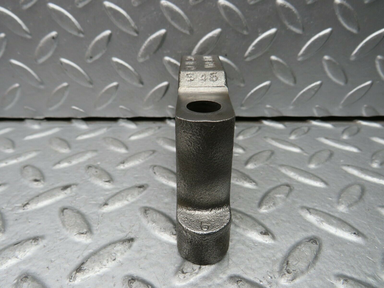 22117 Mercedes-Benz S123 280TE Crankshaft Bearing Holder Block 1080110211