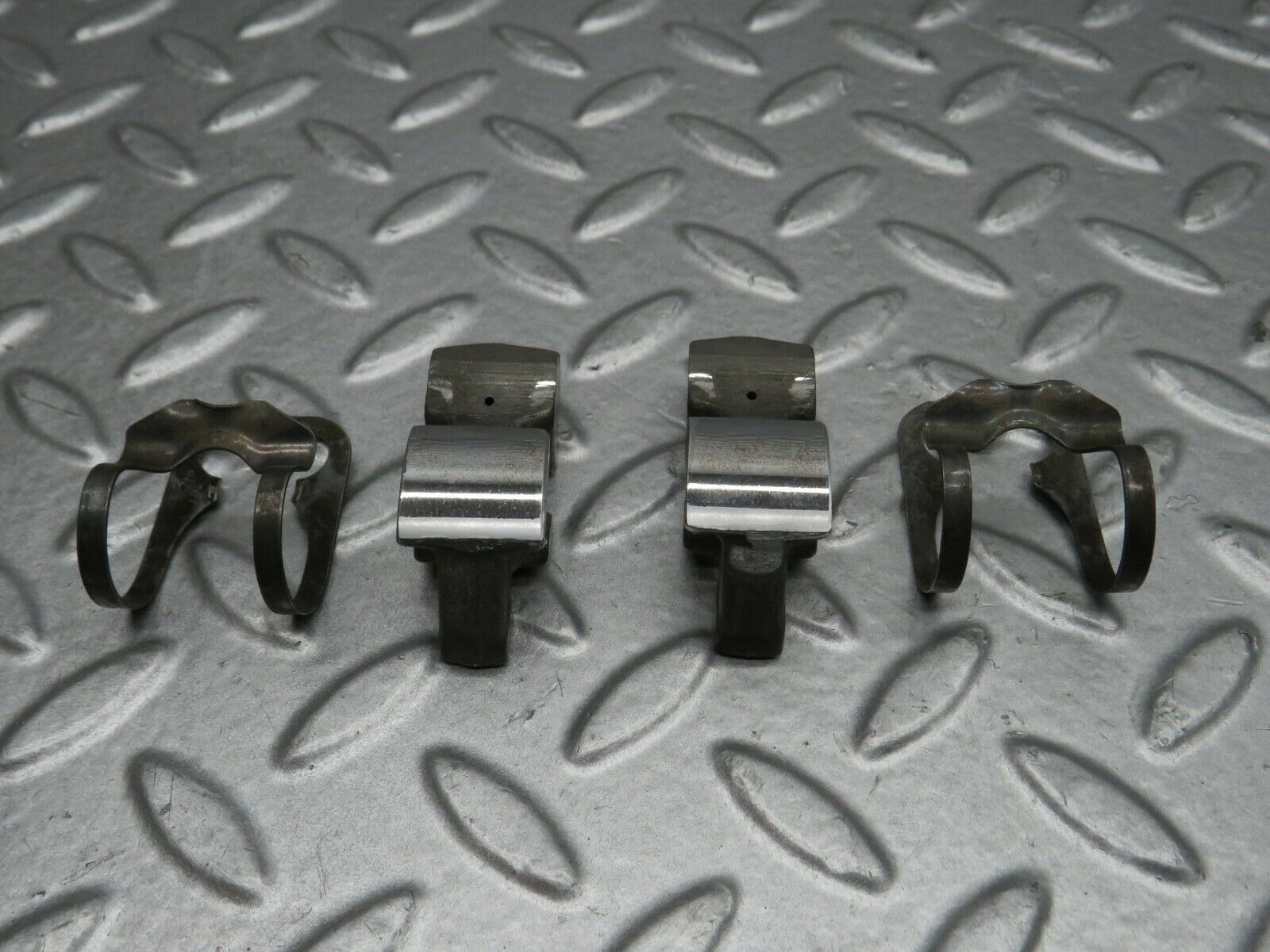 22286 Mercedes-Benz S123 280TE Wagon Valve Rocker Arm With Retaining Spring