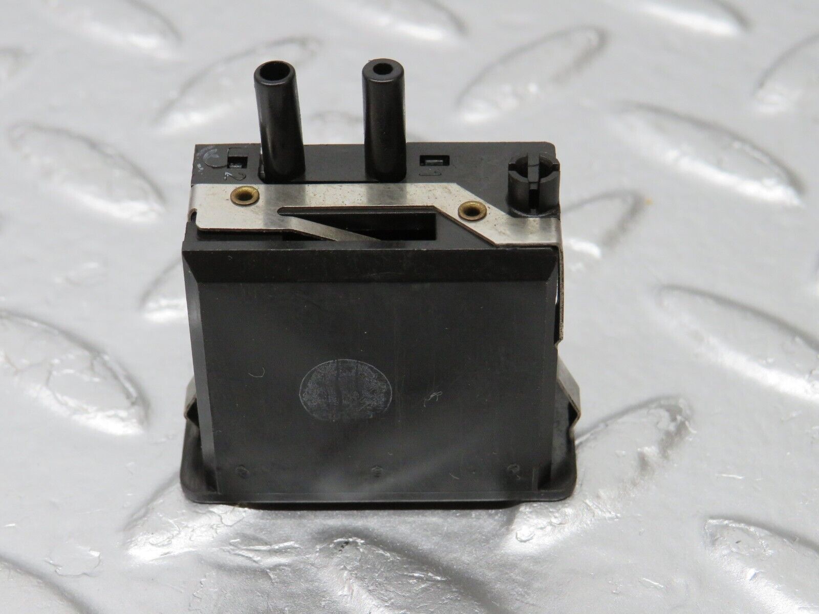 34074 Mercedes-Benz W124 260E Headlight Level Switch 1248000173