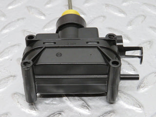W124 Wagon trunk lock vacuum actuator used OEM