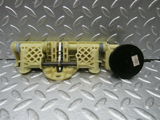 22511 Mercedes-Benz C124 E220 Coupe Rear Headrest Folding Mechanism