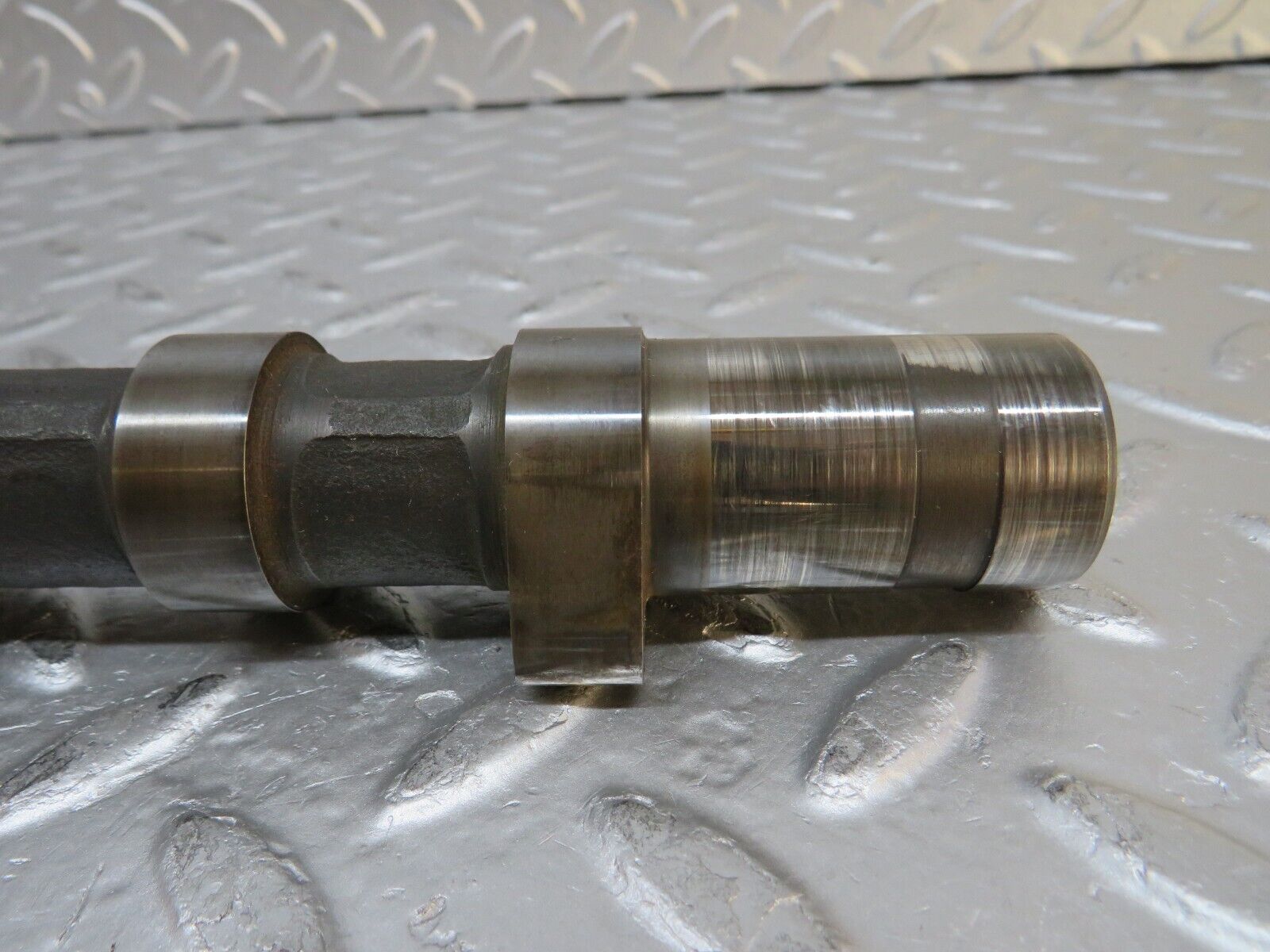 0327 Mercedes-Benz W120 180D Ponton Camshaft OM636