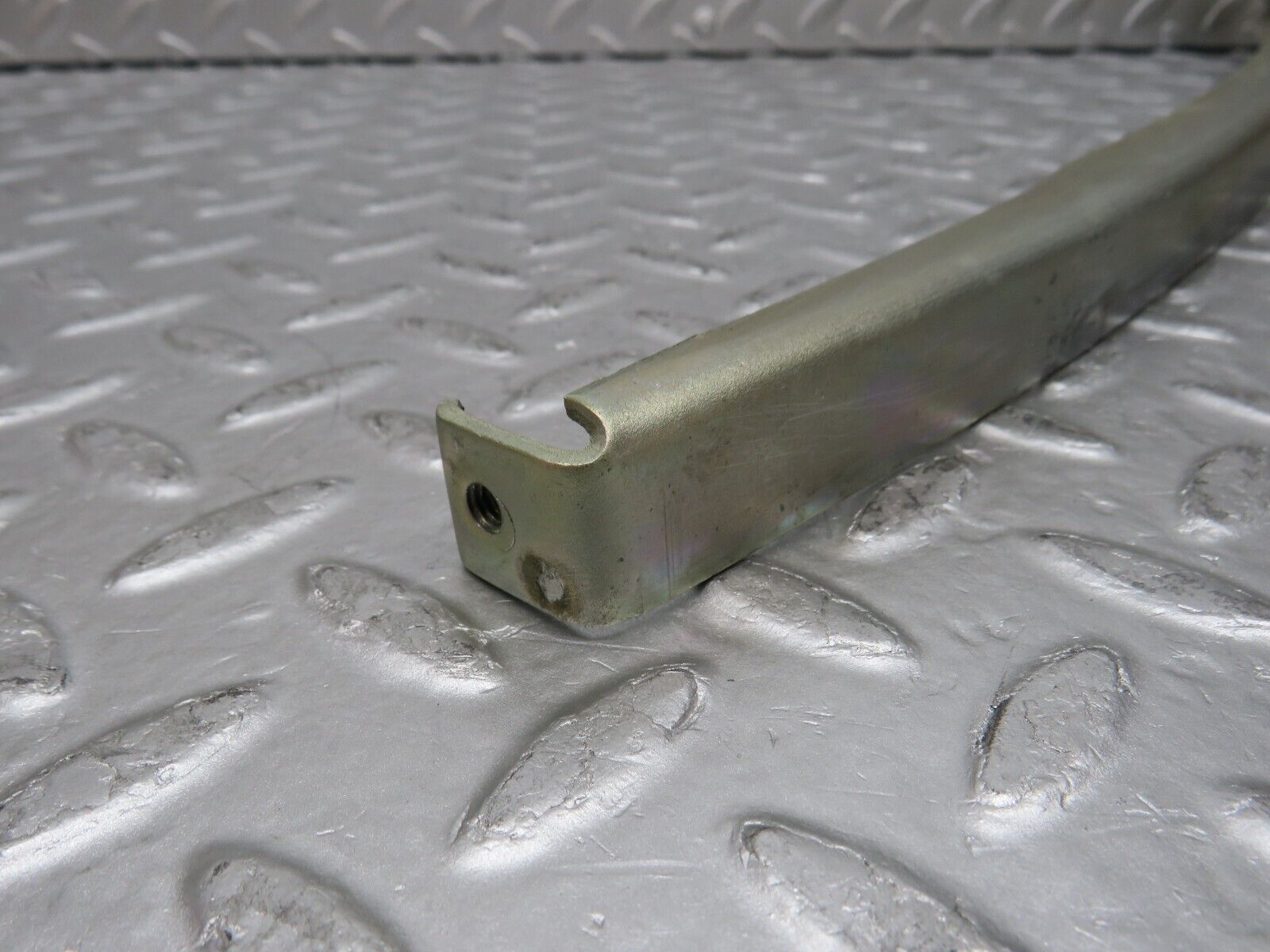 37800 Mercedes-Benz A124 320E Cabriolet Front Left Window Channel