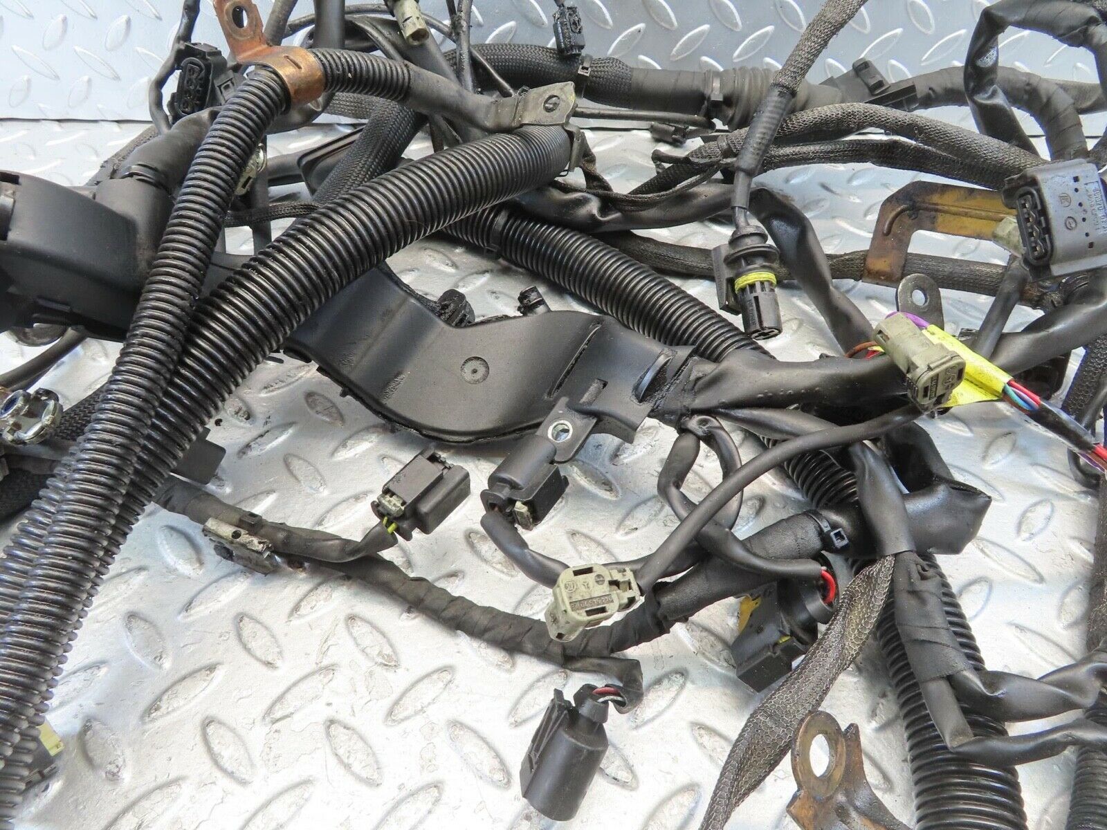 11611 Mercedes-Benz W221 S320 Front Engine Wire Wiring Harness 0005462980
