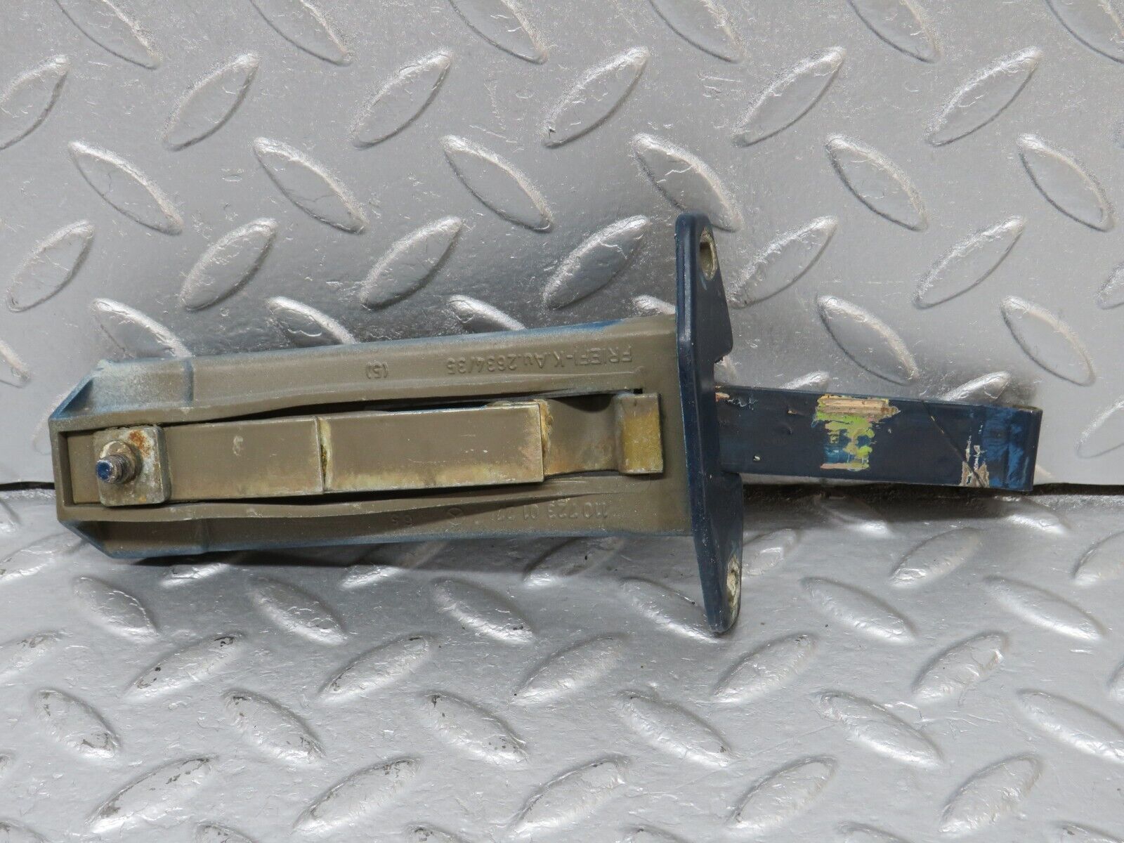 40276 Mercedes-Benz W110 230 Rear Door Safety Check Strap 1107230127