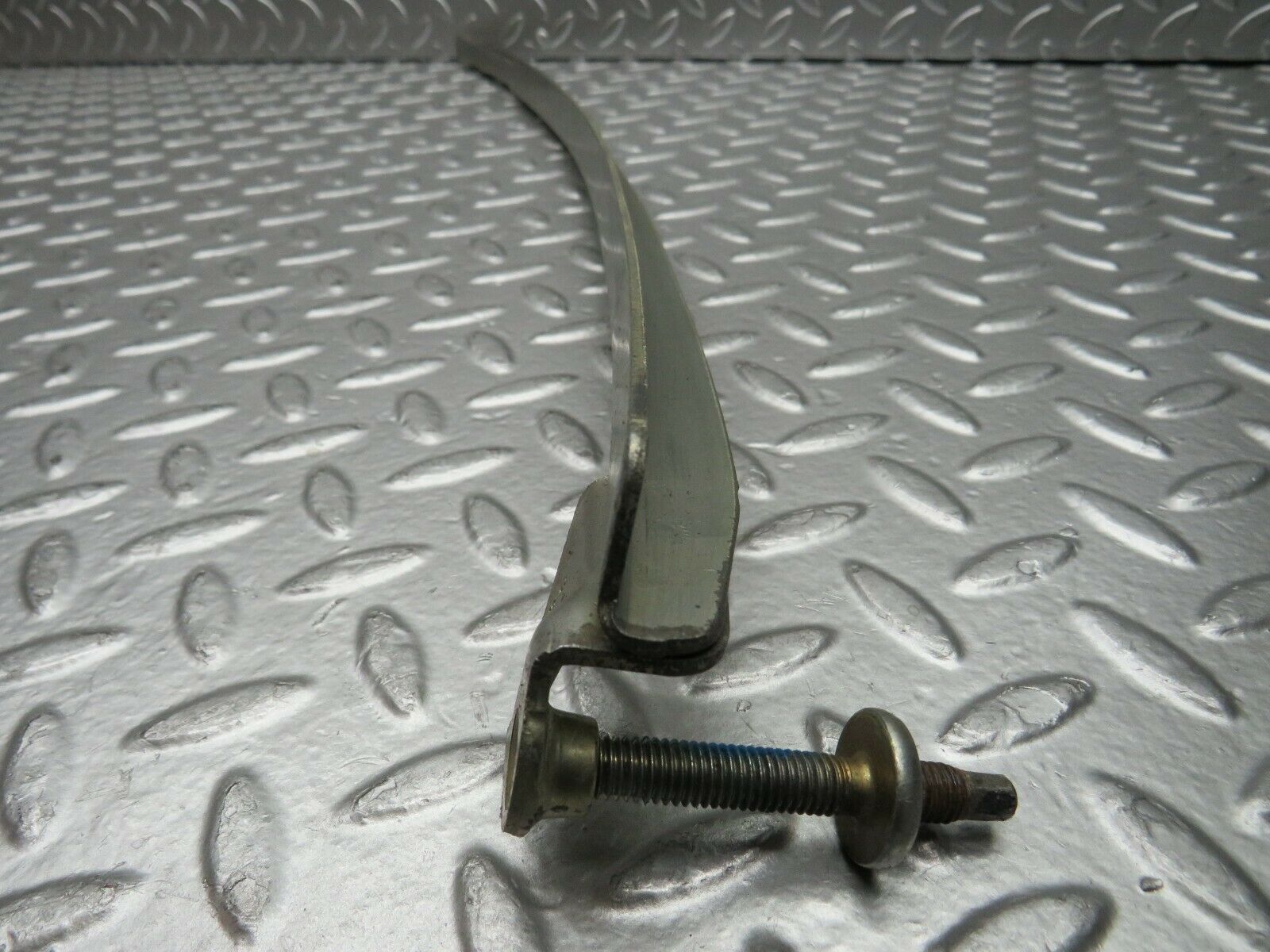 22530 Mercedes-Benz C124 E220 Coupe Right Door Window Channel
