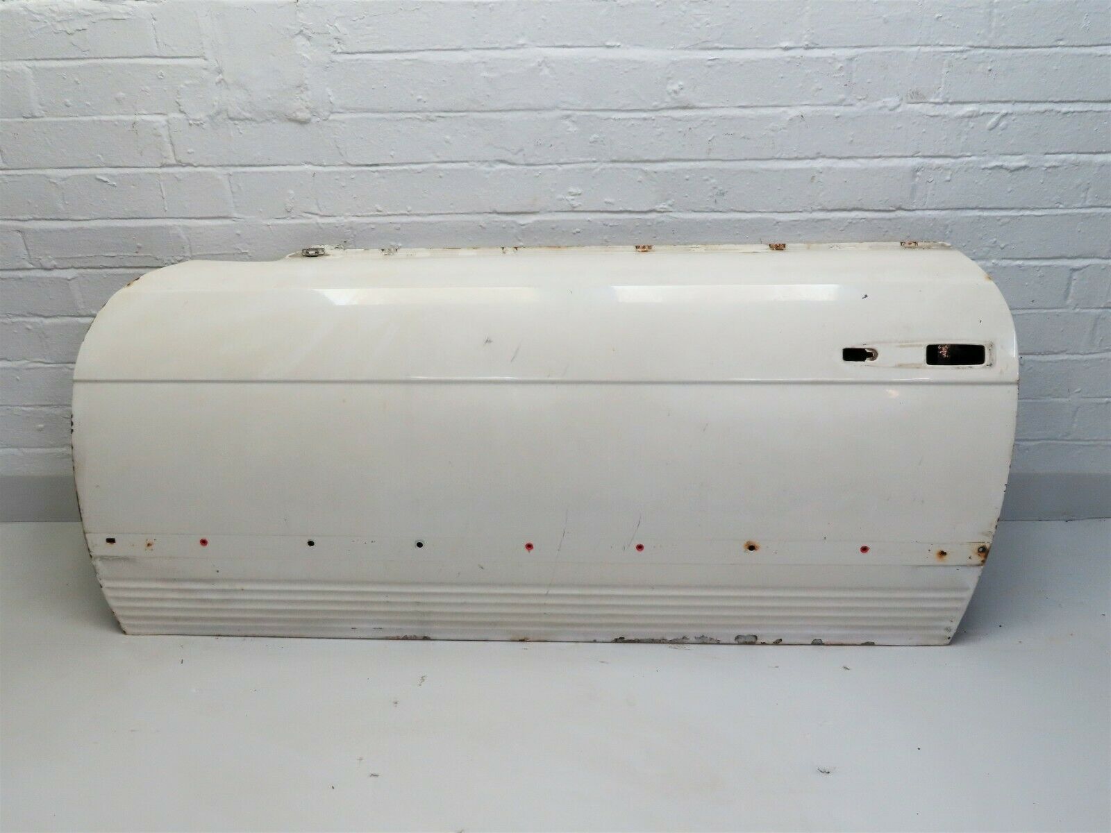 5162 Mercedes-Benz R107 350SL Coupe Left Door