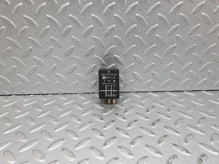 41098 Mercedes-Benz W126 300SE Light Control Relay 0055453332
