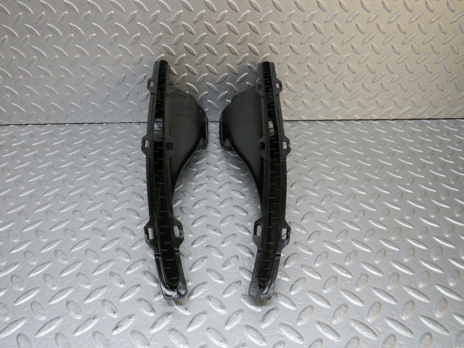 40550 Mercedes-Benz W123 300D Air Duct Vent Pair 1238300219 1238300119
