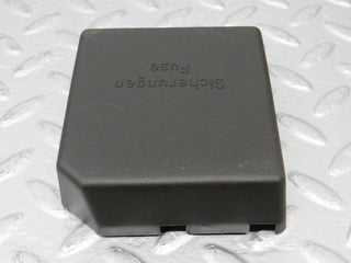 33334 Mercedes-Benz W202 C180 Fuse Box Cover Lid 2025450803 2025451700